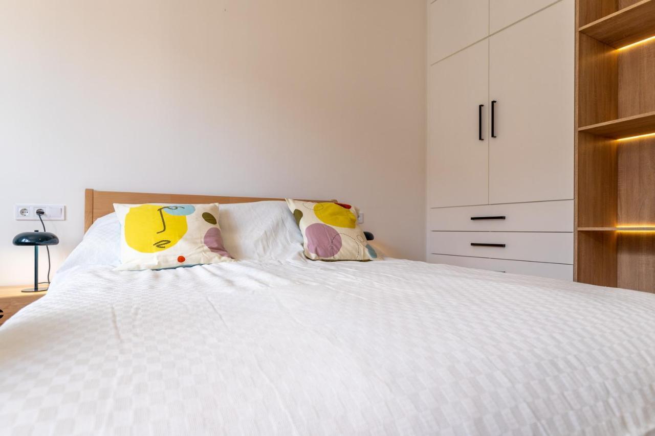 The Palm Springs Apartment บูดาเปสต์ ภายนอก รูปภาพ