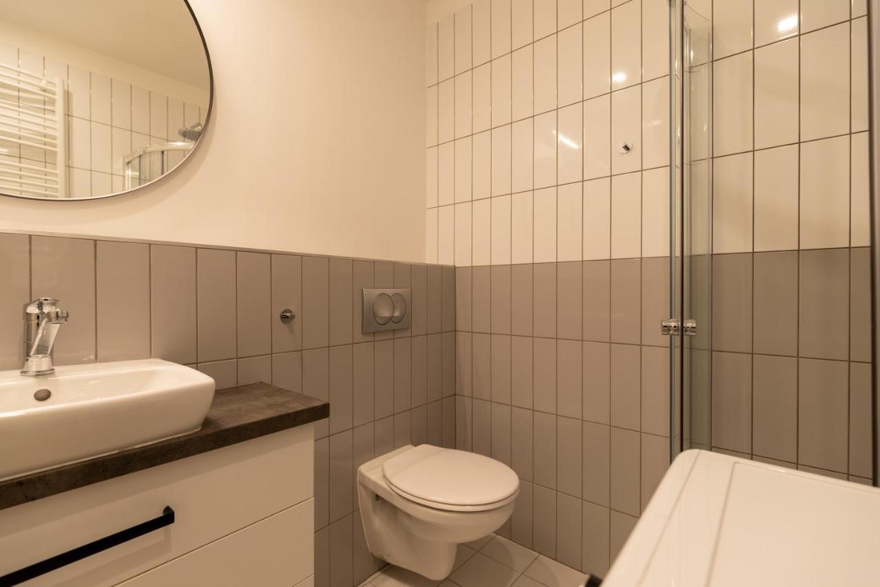 The Palm Springs Apartment บูดาเปสต์ ภายนอก รูปภาพ